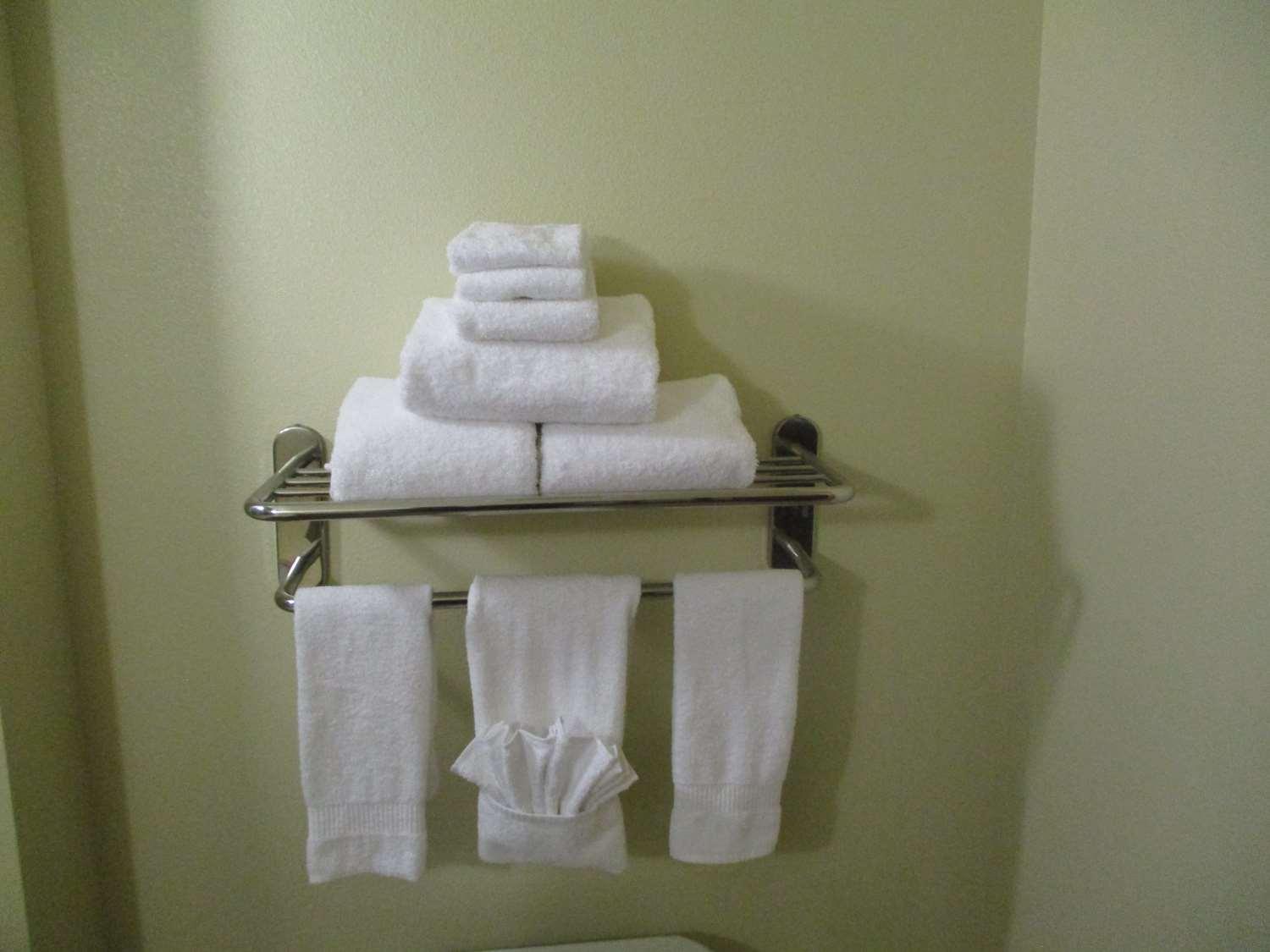 Best Western Coffeyville Central Business District Inn And Suites Dış mekan fotoğraf