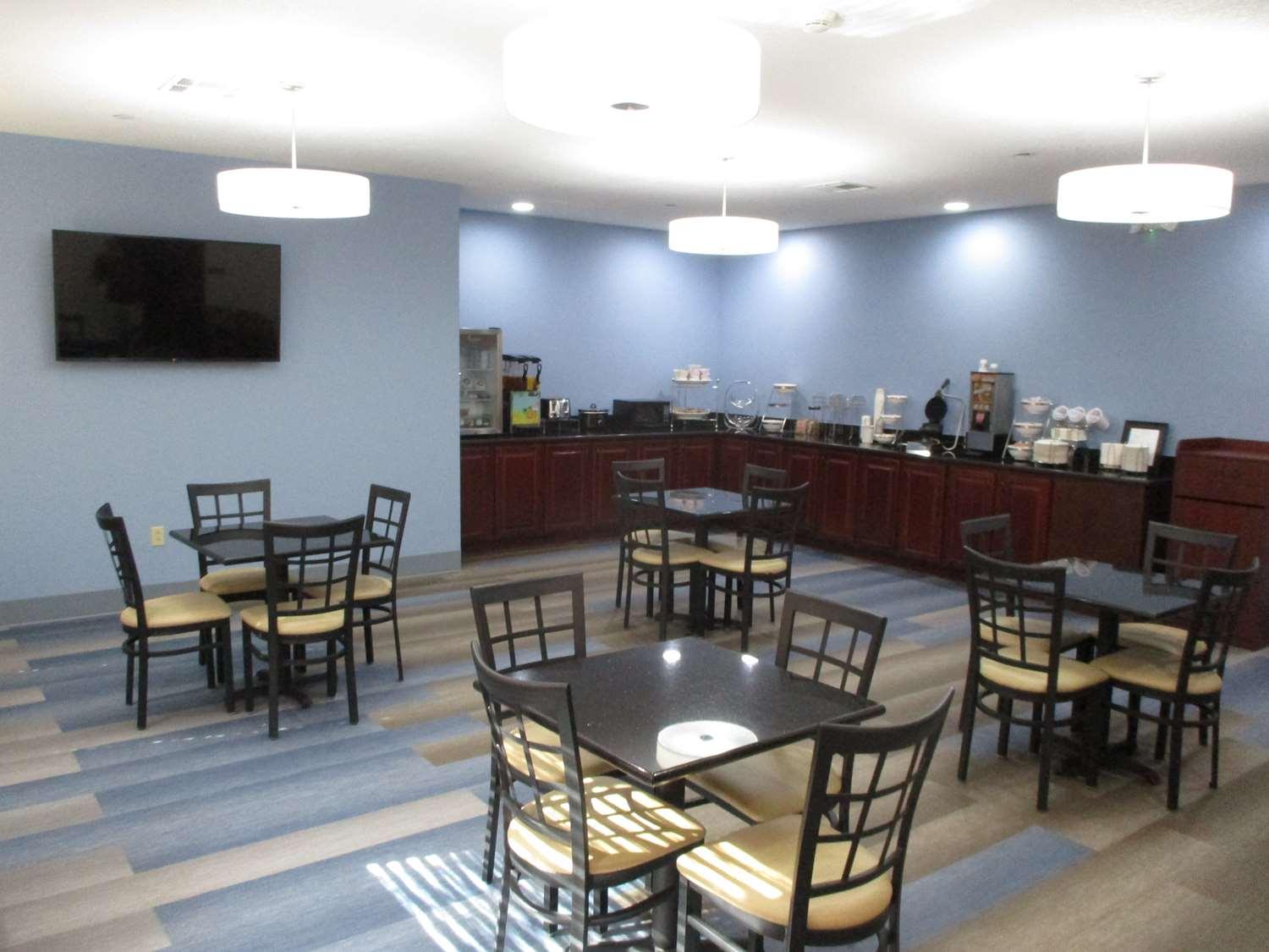 Best Western Coffeyville Central Business District Inn And Suites Dış mekan fotoğraf