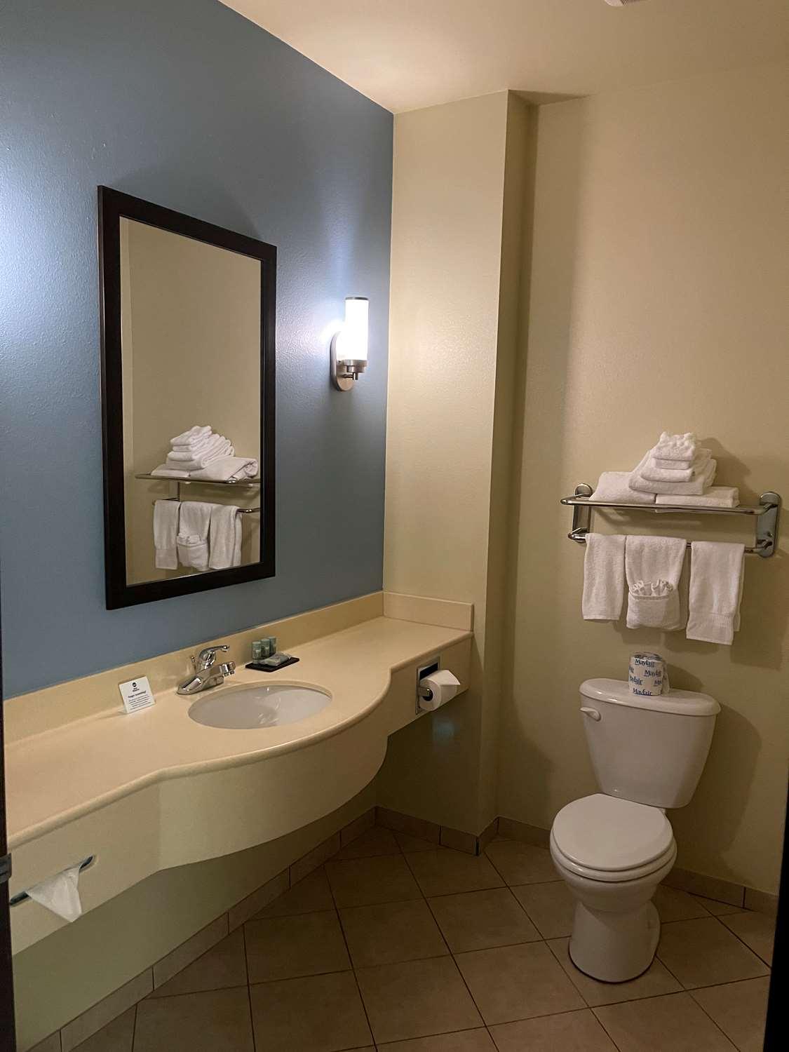 Best Western Coffeyville Central Business District Inn And Suites Dış mekan fotoğraf